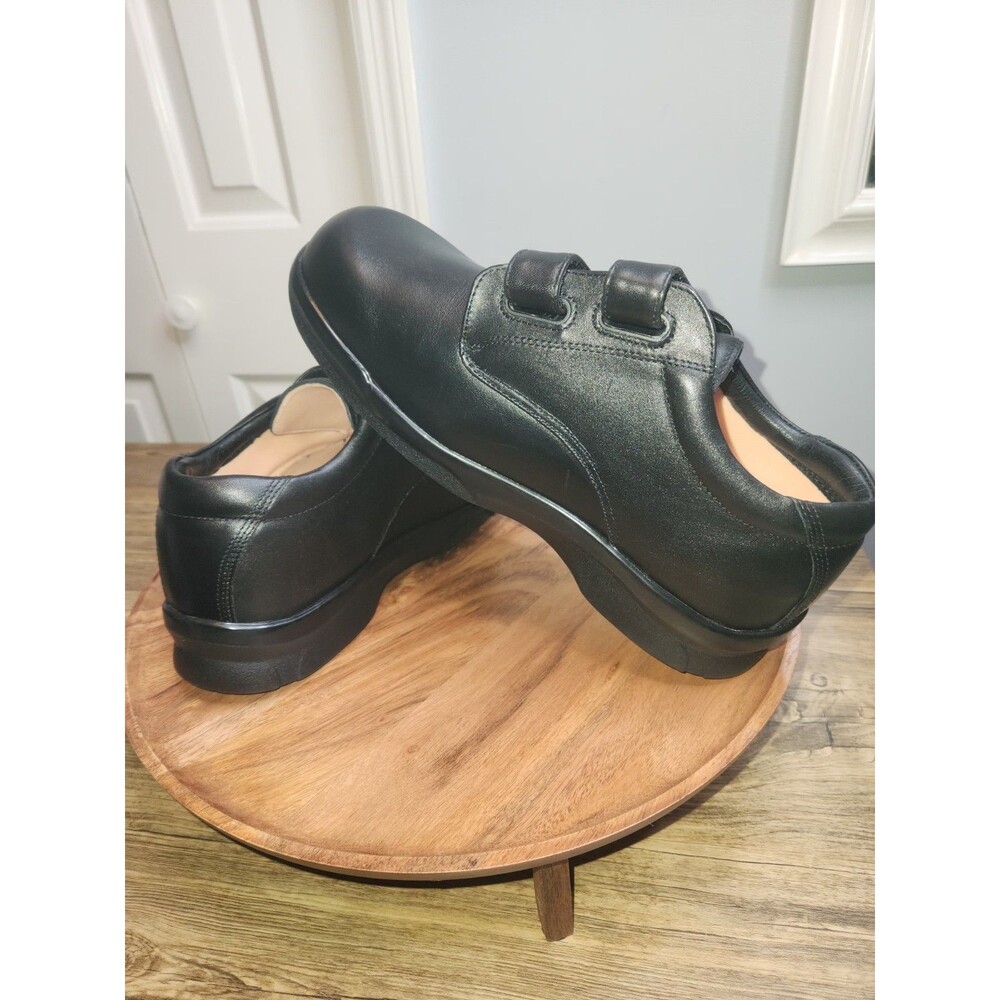 Apex Ambulator Conform Double Strap Casual Shoes. Black, Men's Size 11xx